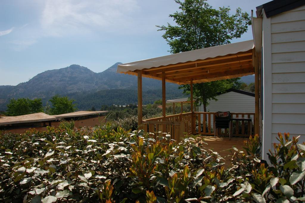 Camping Terra Alta Bot ภายนอก รูปภาพ